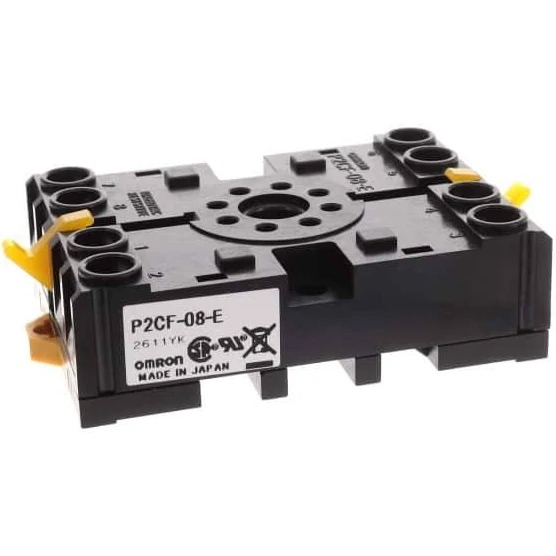 OMRON P2CF08E