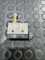 OMRON D4MC5020 - immagine 3