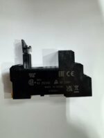 OMRON P2RF08E - immagine 2