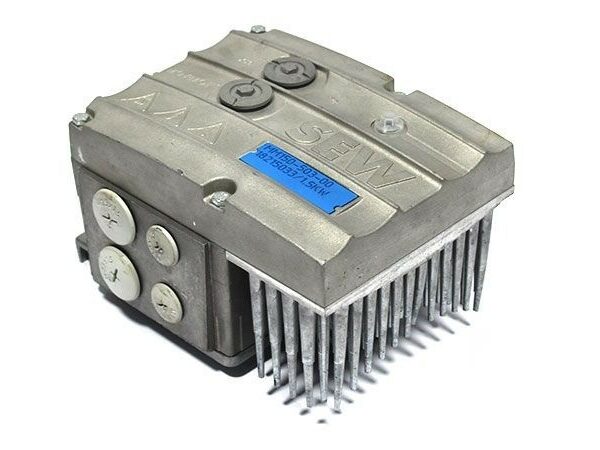 SEW EURODRIVE 18215033 Ricambi elettrici e automazione